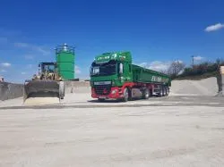 Tipper 1_resize